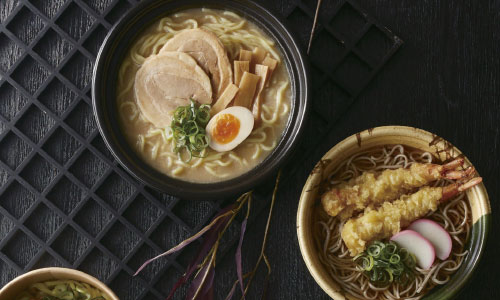 麺容器