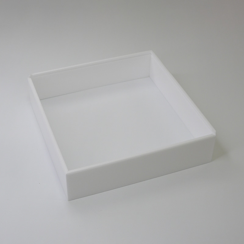 アクタ 弁当容器 ワン折重 縁 70(50) 白エンボス 25枚/束(ご注文単位8束)【直送品】