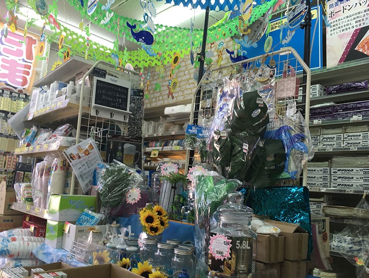 淡路島でパッケージの事なら何でもご相談下さい。業務用、家庭用に豊富な品揃えでご来店お待ちしております。店長ブログ『ぱけぷらてんちょ～のけせらせらな毎日』で地域密着情報(？)を毎日発信しています。3000円以上のお買上げで島内配達無料です。